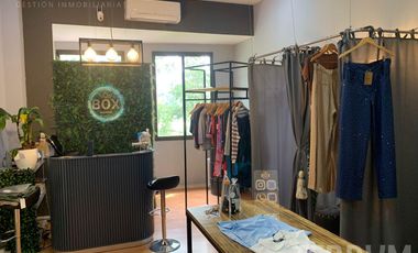 Local en alquiler : Canning :: Plaza Canning