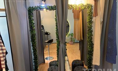 Local en alquiler : Canning :: Plaza Canning