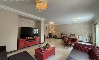 Venta de Departamento 4 ambientes con cochera y baulera en Quilmes Centro