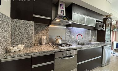 Venta de Departamento 4 ambientes con cochera y baulera en Quilmes Centro