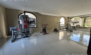 Venta de Departamento 4 ambientes con cochera y baulera en Quilmes Centro