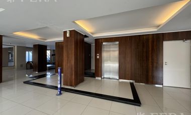 Venta de Departamento 4 ambientes con cochera y baulera en Quilmes Centro