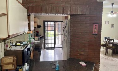 4 dorm - 3 baños - Jardín- Quincho - Pileta - OPORTUNIDAD!!!!