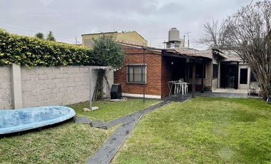 4 dorm - 3 baños - Jardín- Quincho - Pileta - OPORTUNIDAD!!!!