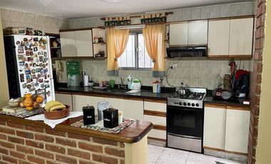4 dorm - 3 baños - Jardín- Quincho - Pileta - OPORTUNIDAD!!!!