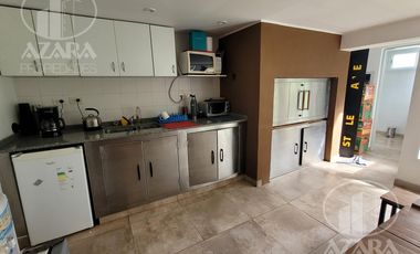Local industrial con vivienda a metros de Mitre y Pelliza