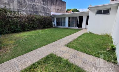 Local industrial con vivienda a metros de Mitre y Pelliza