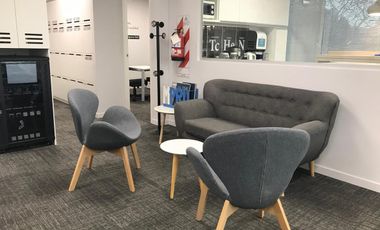 Oficina en venta a metros de Unicenter