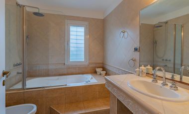 Casa en Pinos De Anchorena