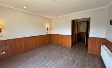 Casa en venta c/ estacionamiento en Molco