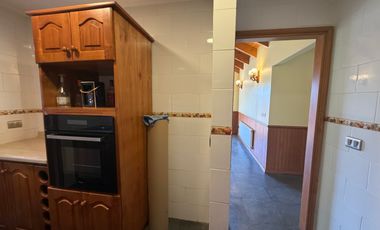 Casa en venta c/ estacionamiento en Molco