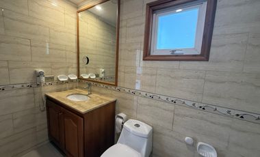 Casa en venta c/ estacionamiento en Molco