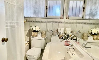 ARRIENDA ESPACIOSA CASA CERCANA A AVENIDA ALEMANIA