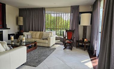 ESPECTALUCAR CASA  SOLIDA DE 4 NIVELES, LA RESERVA, CHICUREO