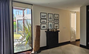 ESPECTALUCAR CASA  SOLIDA DE 4 NIVELES, LA RESERVA, CHICUREO