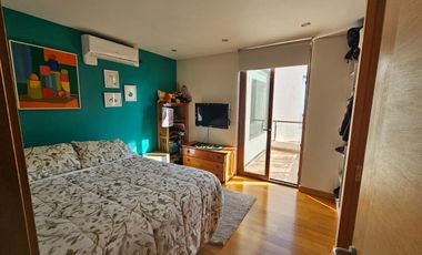 ESPECTALUCAR CASA  SOLIDA DE 4 NIVELES, LA RESERVA, CHICUREO