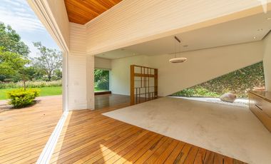Residencia en venta frente al campo de golf las lomas COTO PEÑAS 56