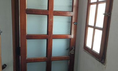 Ph de cinco ambientes en Remedios de escalda