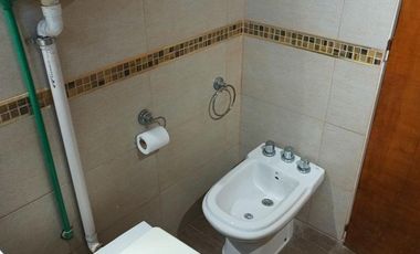 Ph de cinco ambientes en Remedios de escalda