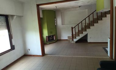 Ph de cinco ambientes en Remedios de escalda