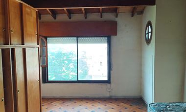 Ph de cinco ambientes en Remedios de escalda