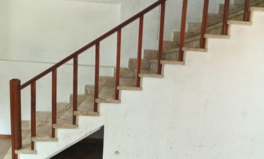 Ph de cinco ambientes en Remedios de escalda