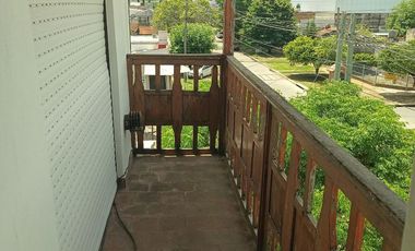 Ph de cinco ambientes en Remedios de escalda