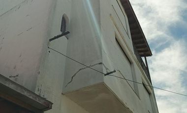 Ph de cinco ambientes en Remedios de escalda