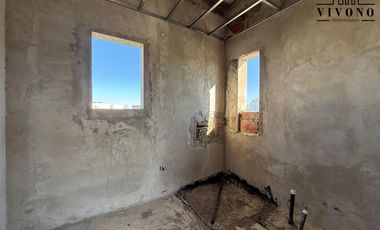 Casa en obra en venta