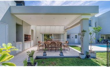 Casa en Arenas del Sur