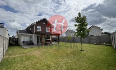 Casa en Venta en Condominio