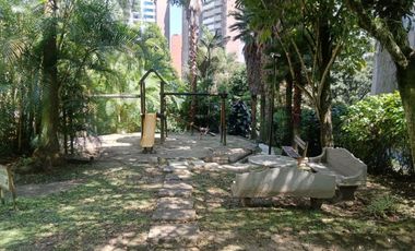 Apartamento en Arriendo Ubicado en Medellín Codigo 2096