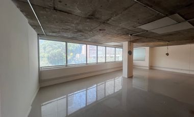 Planta Libre de 165 m2, donde diseñas tu Negocio!!!!! Amplio