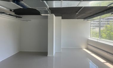 Planta Libre de 165 m2, donde diseñas tu Negocio!!!!! Amplio