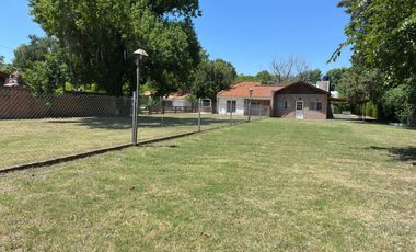 San Jose 3181, 3 casas sobre 2800m2