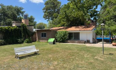 San Jose 3181, 3 casas sobre 2800m2