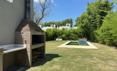 San Jose 3181, 3 casas sobre 2800m2