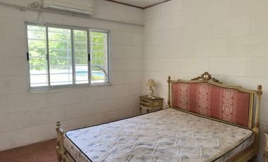 San Jose 3181, 3 casas sobre 2800m2