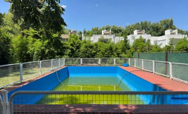 San Jose 3181, 3 casas sobre 2800m2