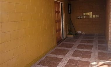 Casa en Arriendo en Amplia casa en arriendo en Villa Iglesia Punta Negra