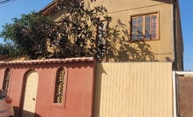 Casa en Arriendo en Amplia casa en arriendo en Villa Iglesia Punta Negra