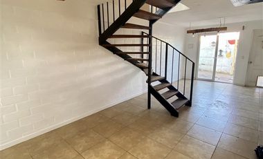 Casa en Arriendo en Avenida Ecuador