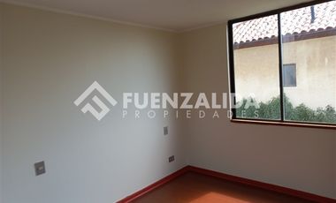 Casa en Arriendo en Laura Barros Condominio Alto Mar