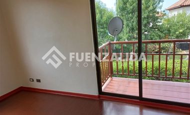 Casa en Arriendo en Laura Barros Condominio Alto Mar