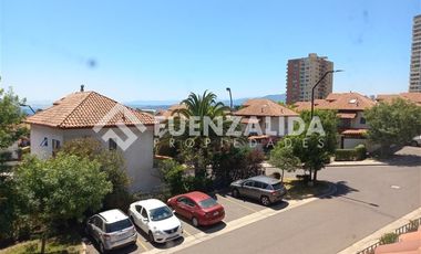 Casa en Arriendo en Laura Barros Condominio Alto Mar