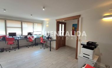 Oficina en Arriendo en Av. Presidente kennedy con Artuto Ureta