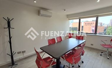 Oficina en Arriendo en Av. Presidente kennedy con Artuto Ureta