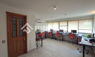 Oficina en Arriendo en Av. Presidente kennedy con Artuto Ureta