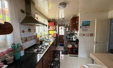 Casa en Venta en Bosques Andinos Machalí