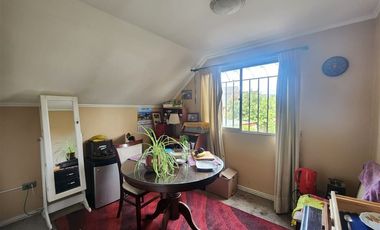 Casa en Arriendo en Alto Lo Castillo, Machalí